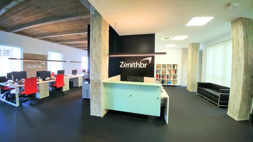 Fotor_14783519413982