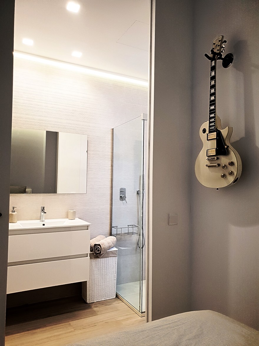 Fotor_15400280704733